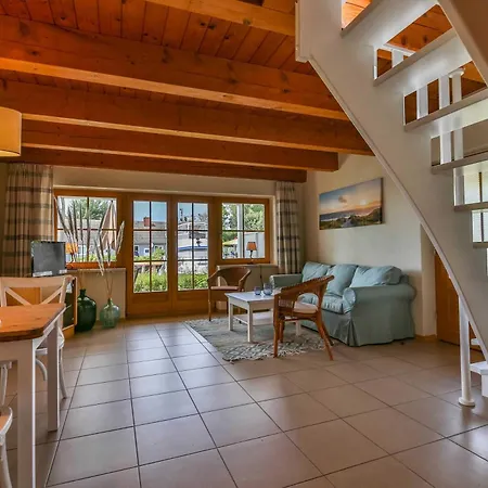 Ferienhaus Buhne 1, Lieper Winkel, Hafen Rankwitz Krienke